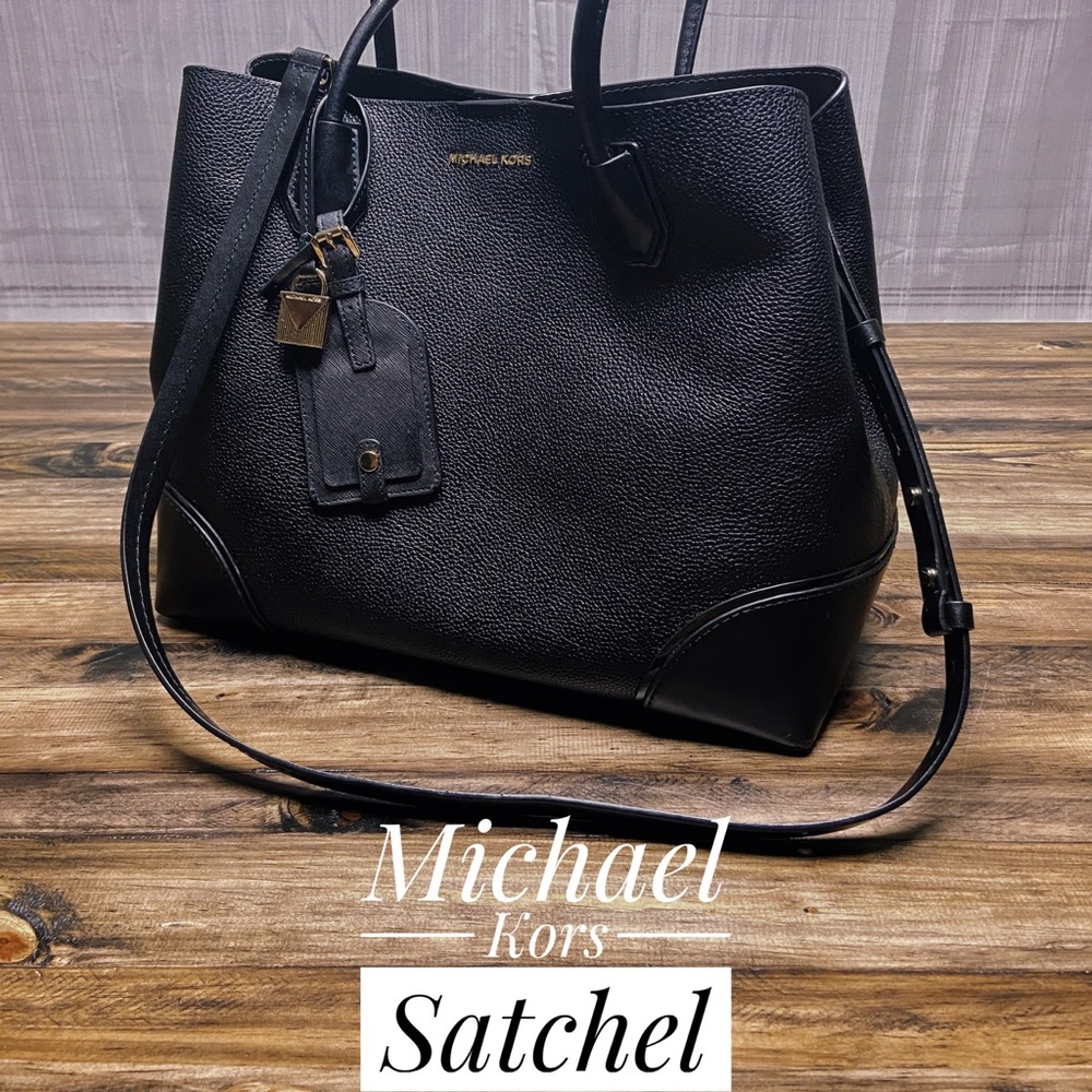 Michael Kors satchel